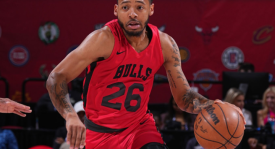 塞尔维亚队欧锦赛前景堪忧：快船得分手伤停，阵容调整成关键